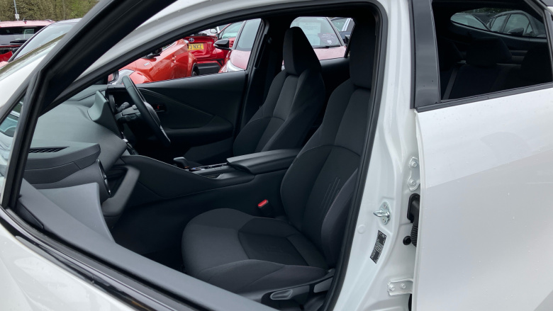 Toyota C-HR 2.0 PHEV Design 5dr CVT Hatchback